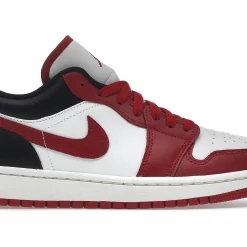 Jordan 1 Low Reverse Black Toe (W)