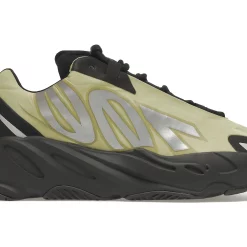 Adidas Yeezy Boost 700 MNVN Resin